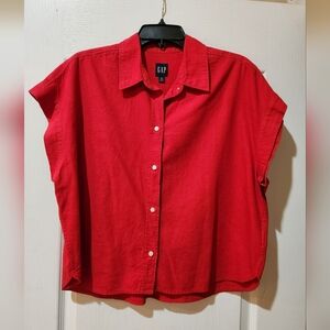 Gap Red Cropped Women's Shirt NWOT Sz M